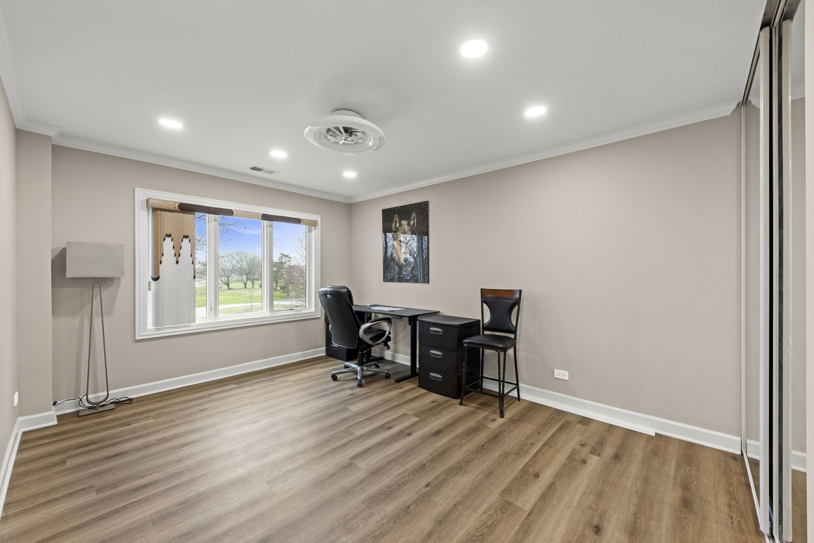 453 Raintree Drive #3P, Glen Ellyn, IL 60137