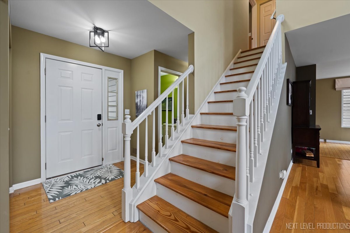 1839 Tamahawk Lane, Naperville, IL 60564