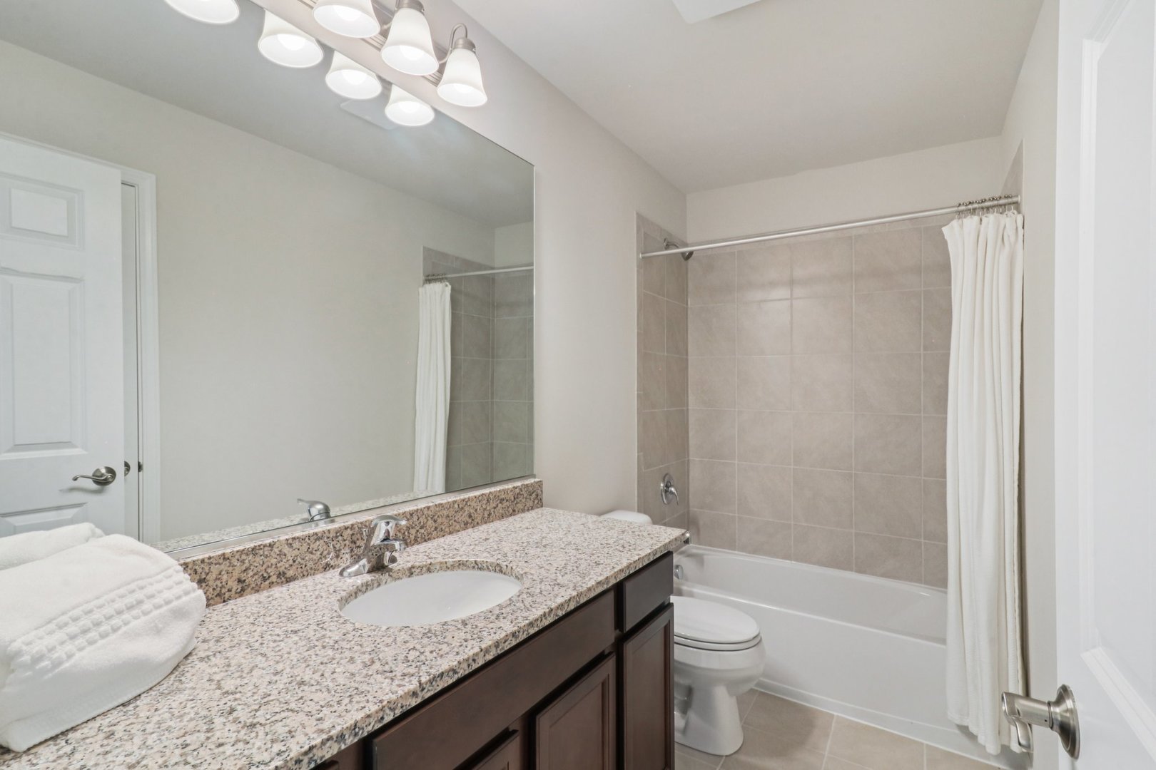 335 N. Aspen Drive, Cortland, IL 60112