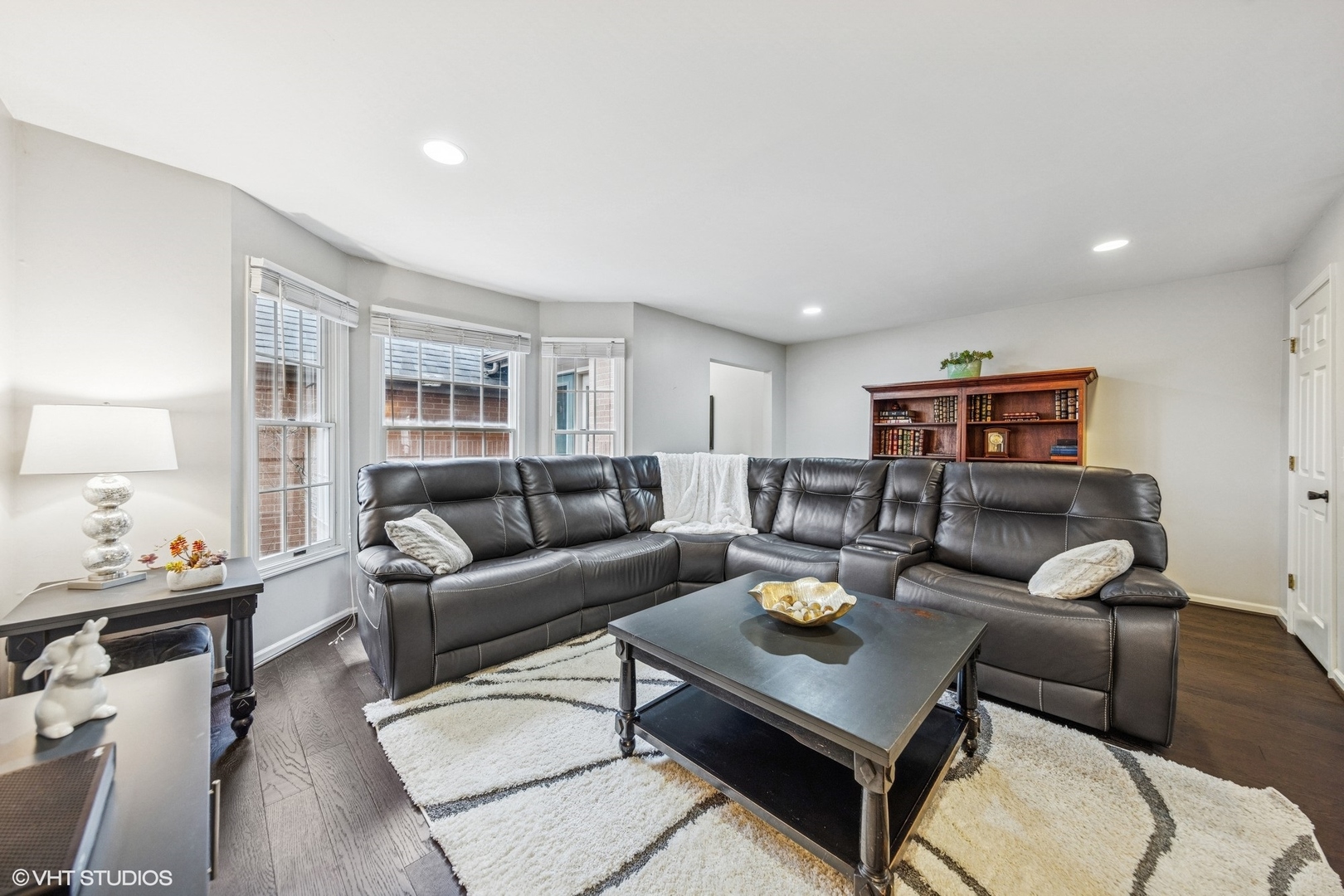 262 W EGGLESTON Avenue #C, Elmhurst, IL 60126