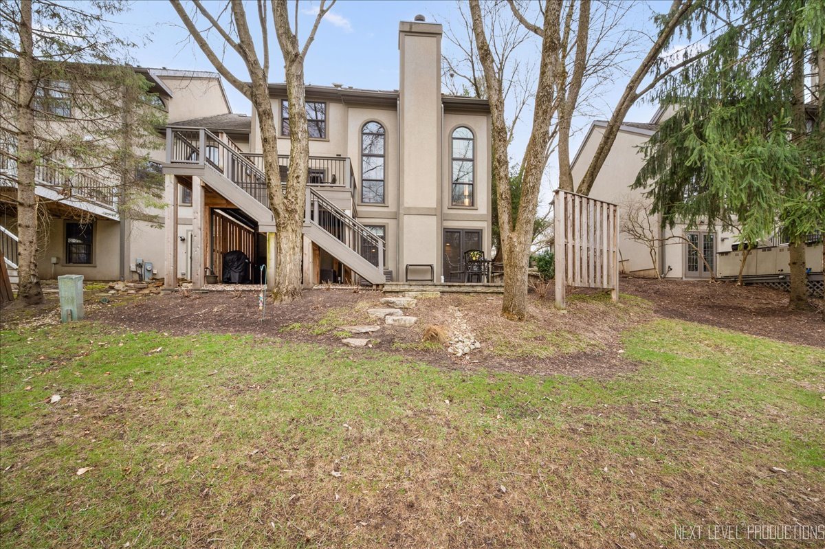 1237 Hobson Oaks Drive, Naperville, IL 60540