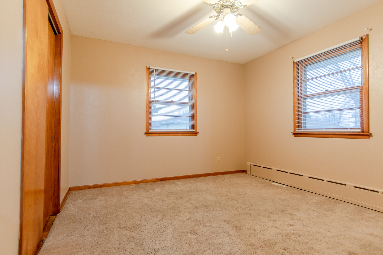 1203 N May Street, Joliet, IL 60435