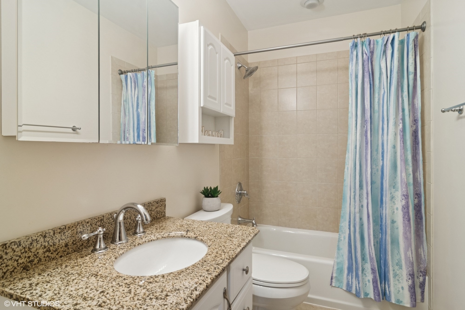 2211 Patriot Boulevard, Glenview, IL 60026