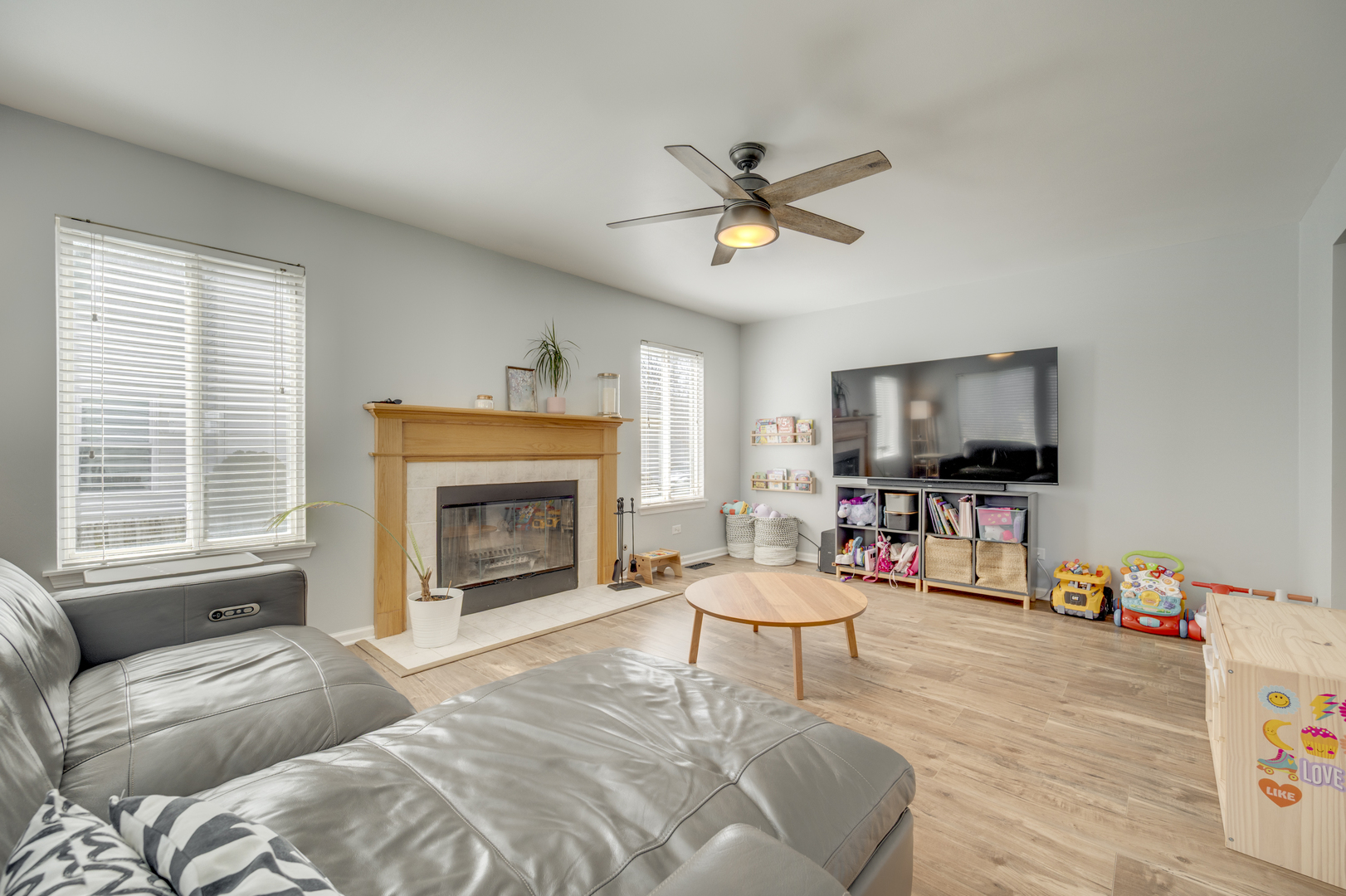 2774 Imperial Valley Trail, Aurora, IL 60503