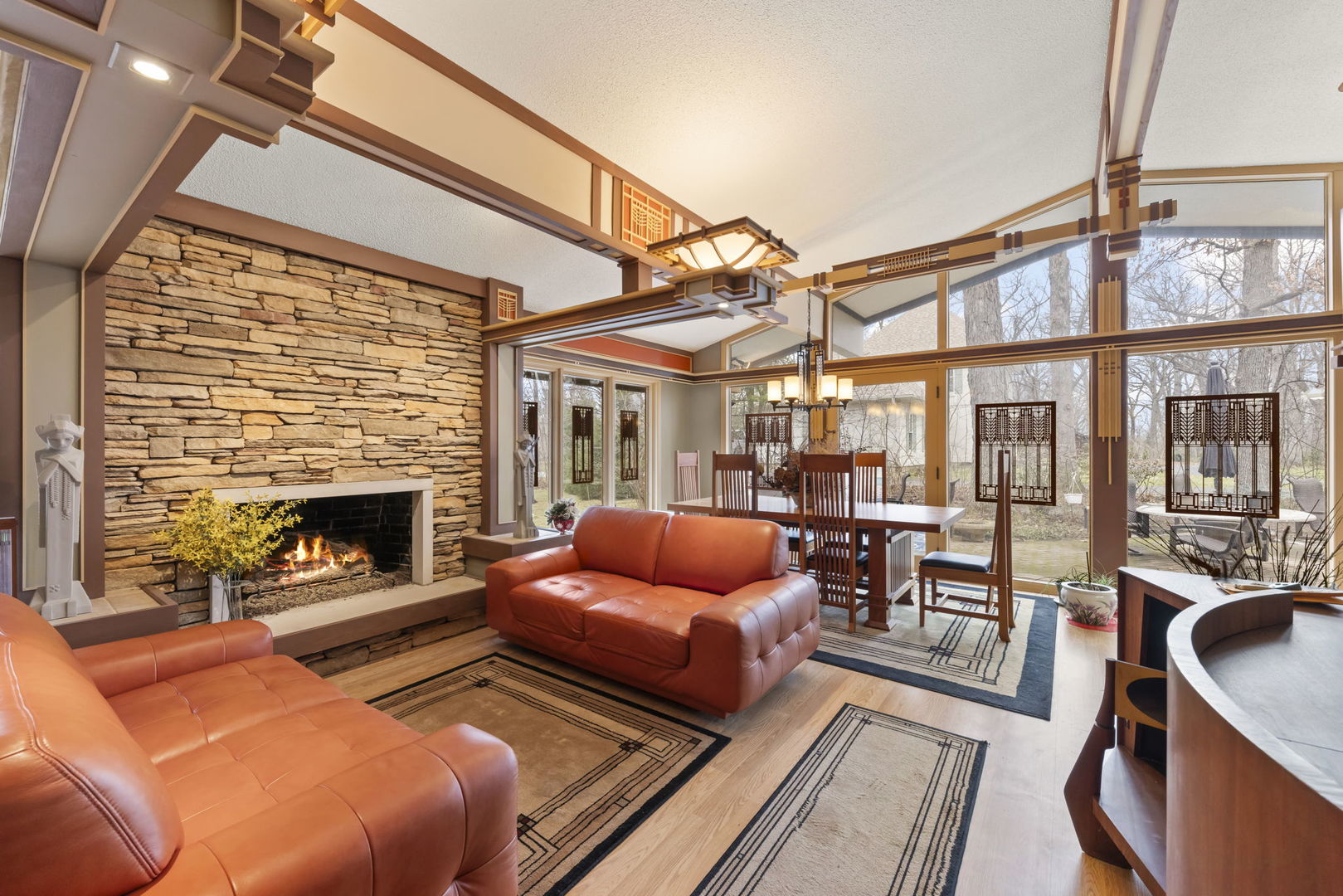 8712 W 121st Street, Palos Park, IL 60464