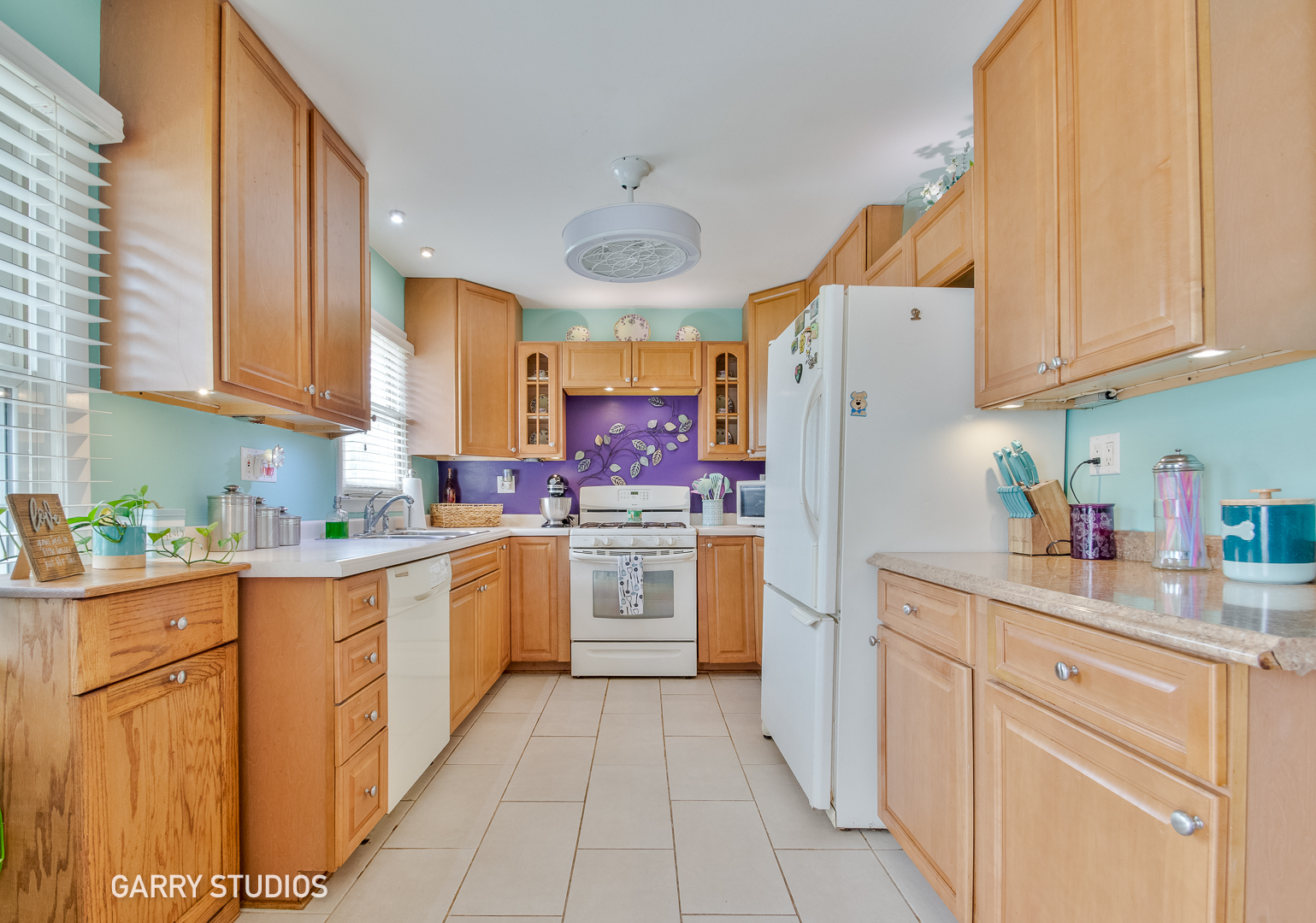 119 EDGEWOOD Lane, Streamwood, IL 60107