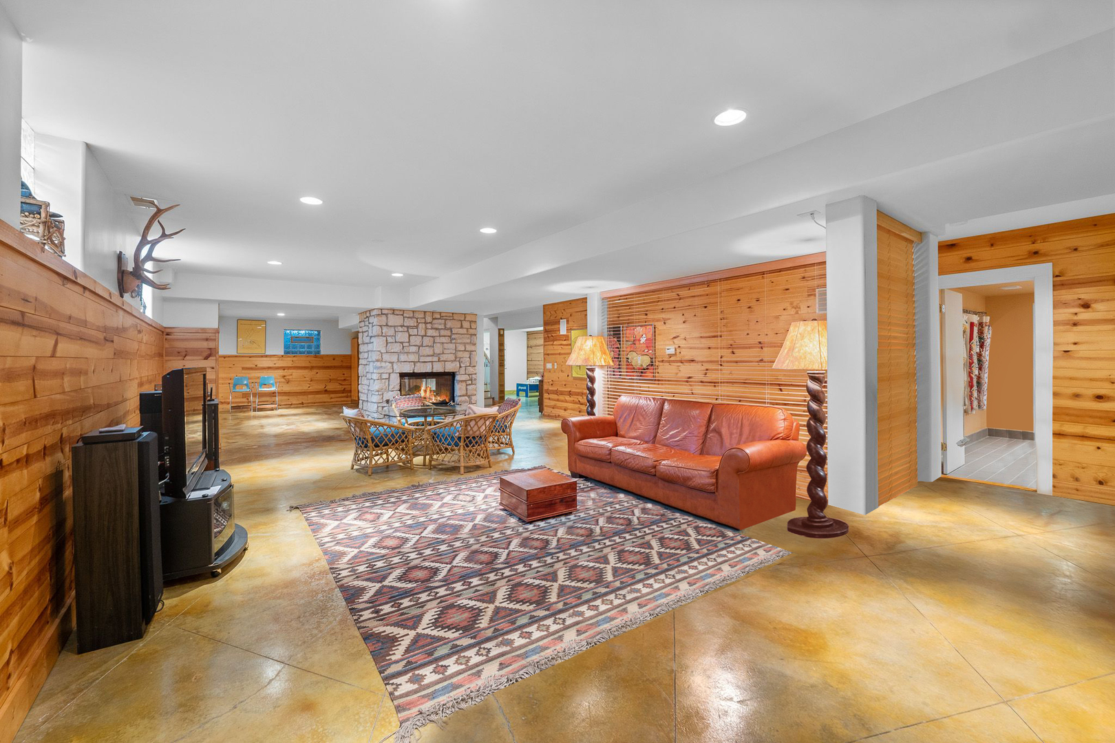 8673 Timber Ridge Drive, Burr Ridge, IL 60527