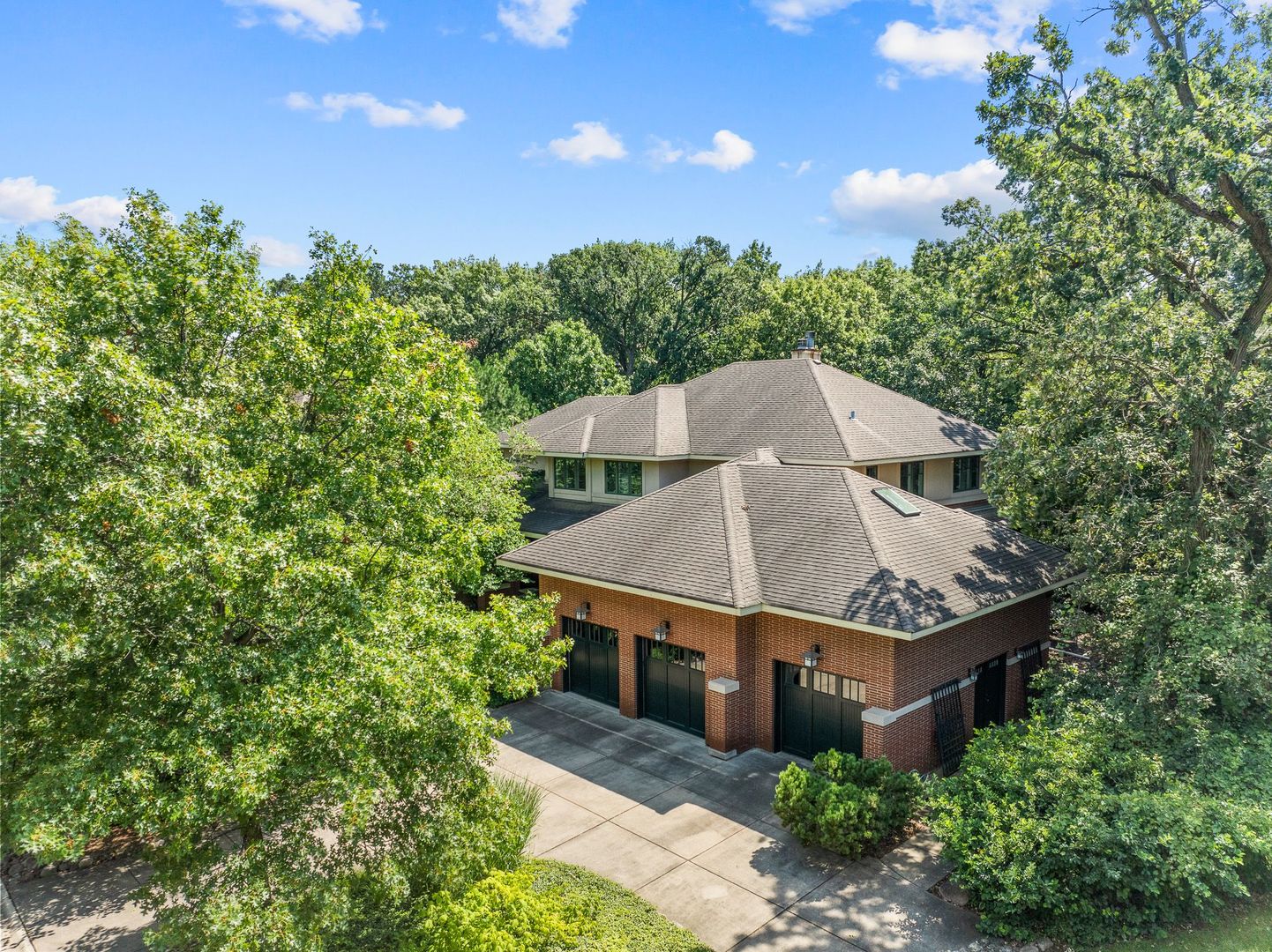 8673 Timber Ridge Drive, Burr Ridge, IL 60527