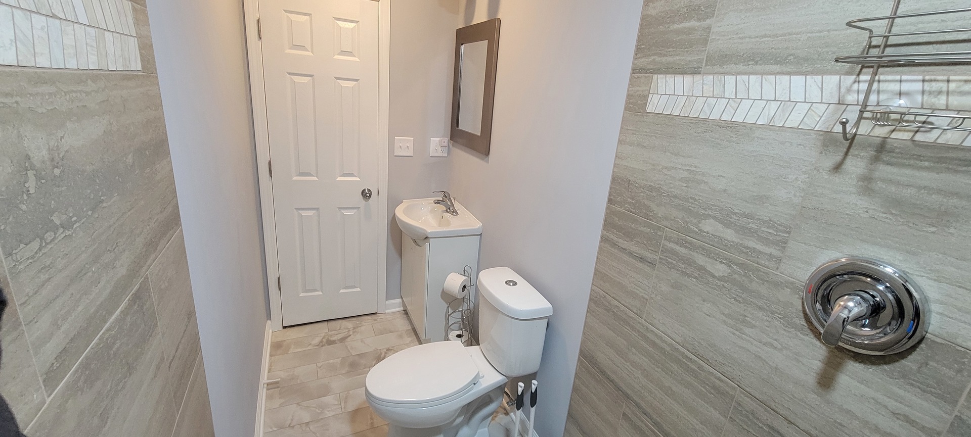 42310 N Woodbine Avenue, Antioch, IL 60002