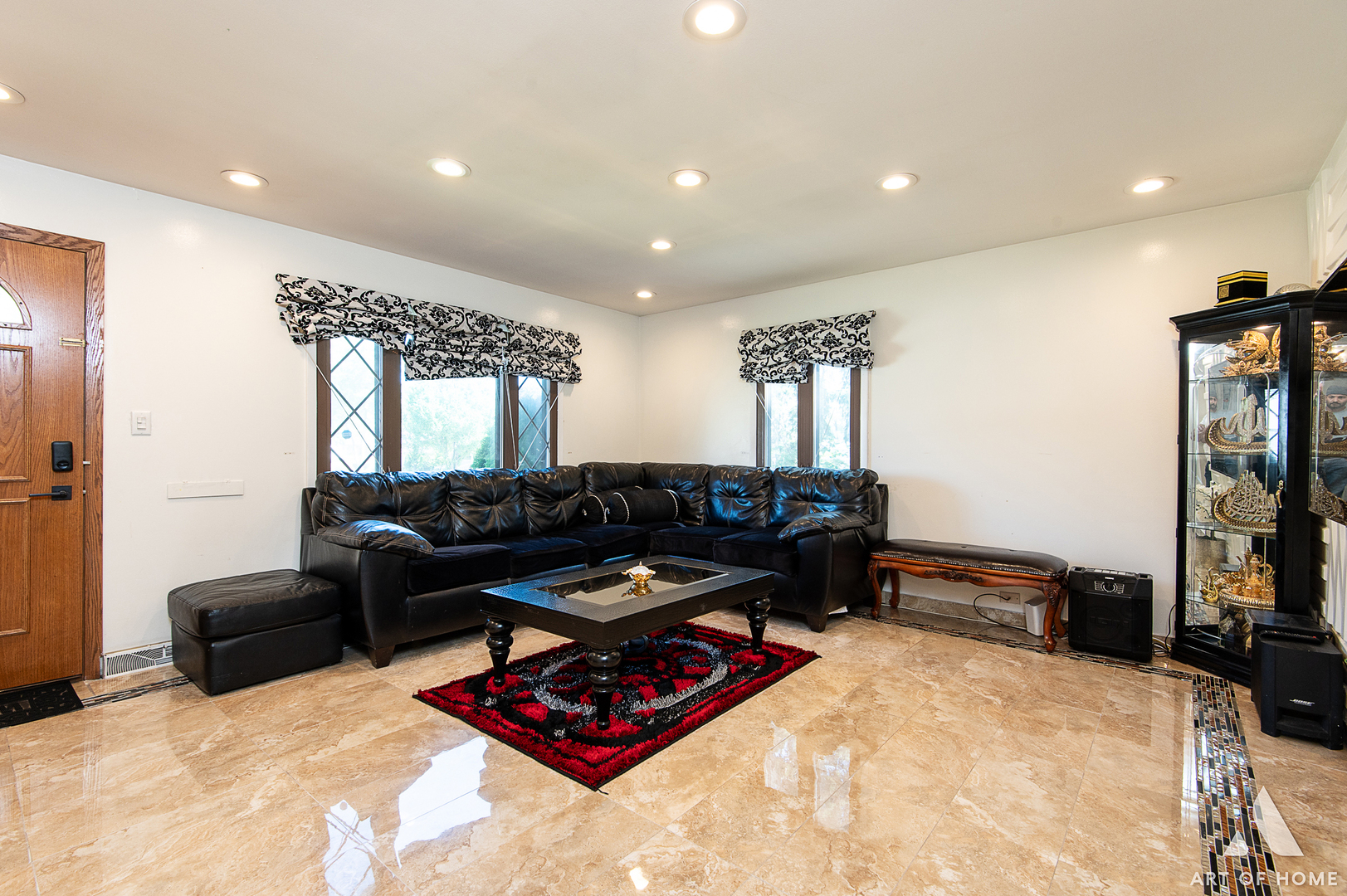 1895 Welwyn Avenue, Des Plaines, IL 60018