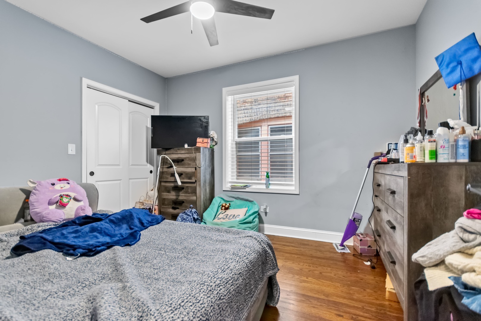 5505 W Potomac Avenue, Chicago, IL 60651