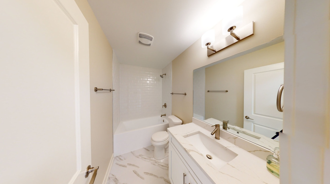 504 Highland Parkway, Itasca, IL 60143