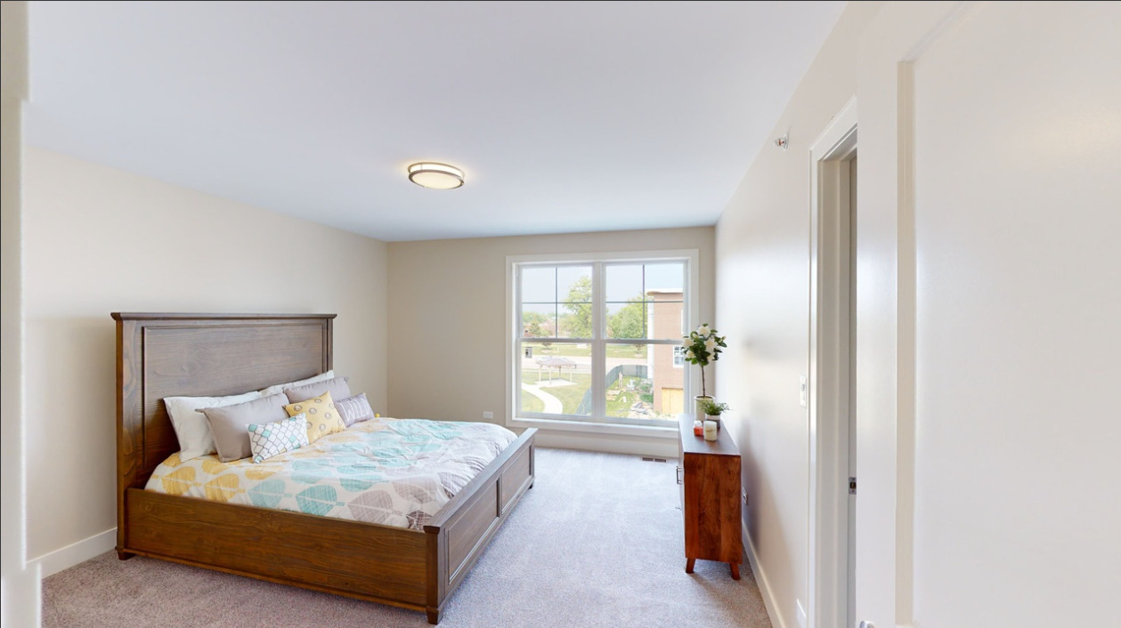 504 Highland Parkway, Itasca, IL 60143