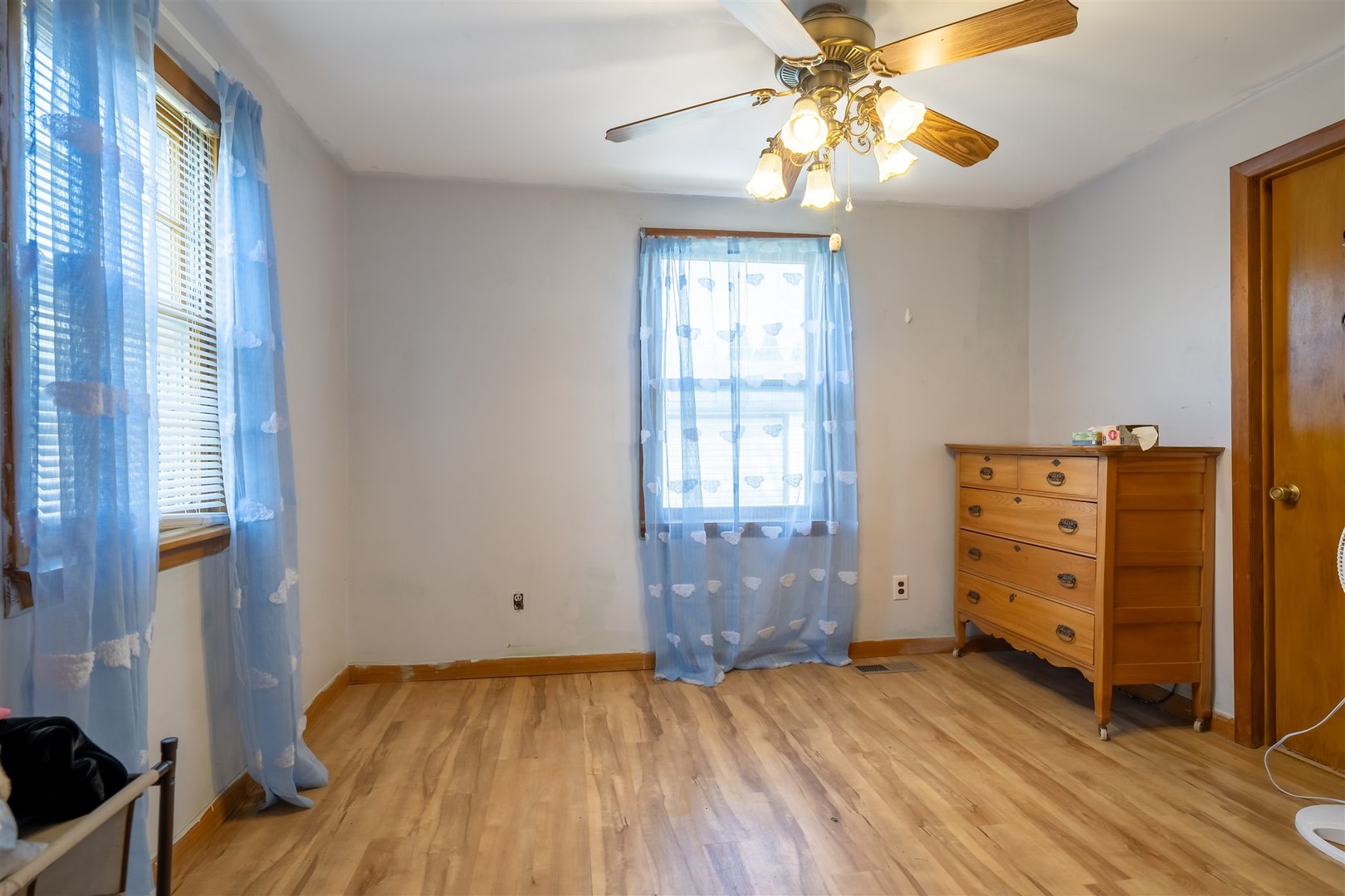 617 W Grant Avenue, Pontiac, IL 61764