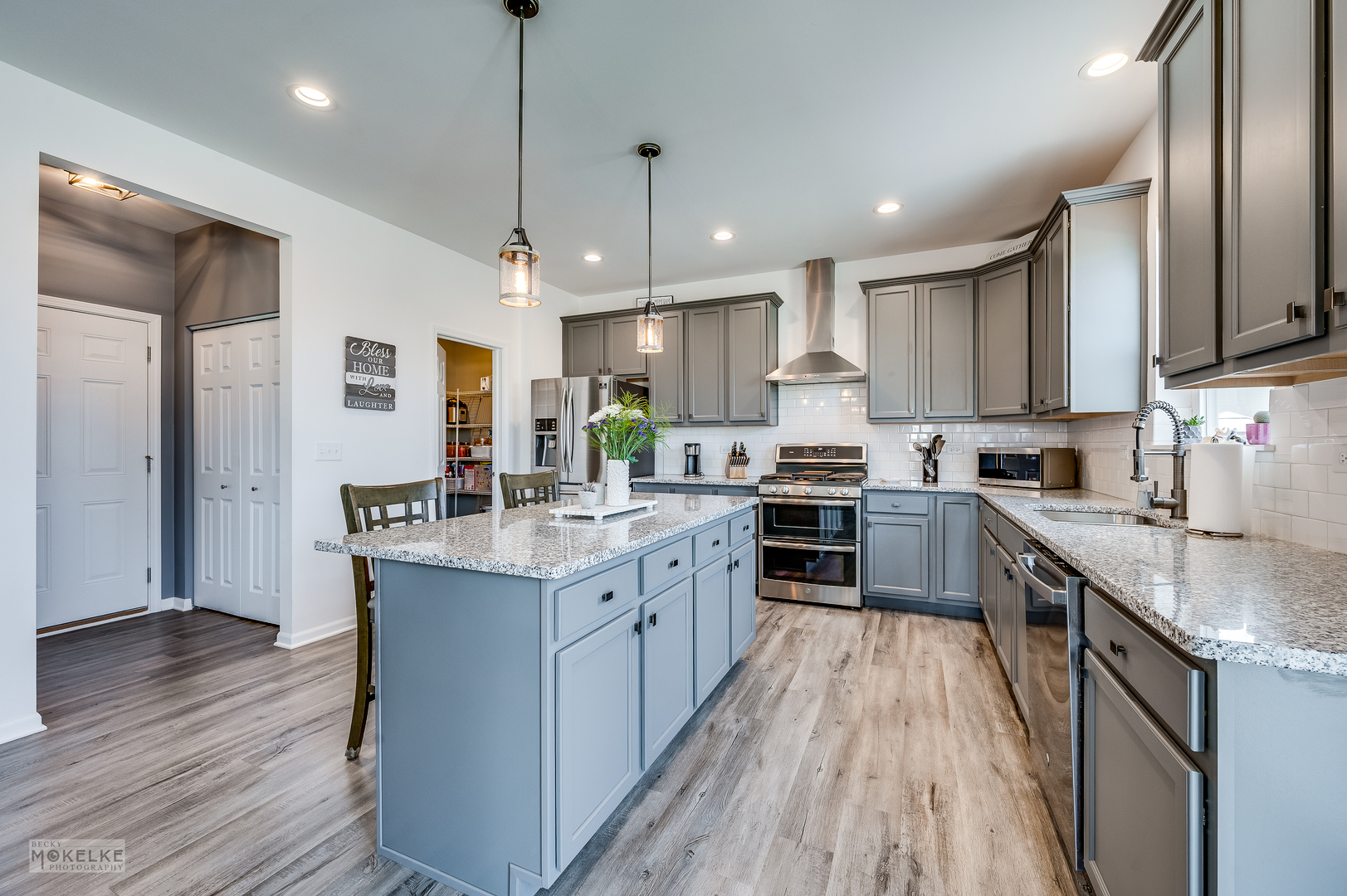 26502 W Old Stage Lane, Channahon, IL 60410