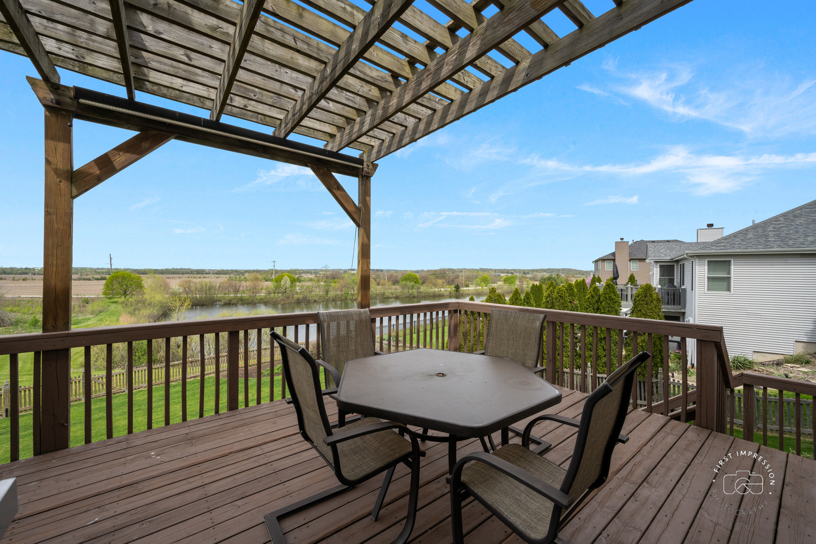 334 Willowbrook Way, Geneva, IL 60134