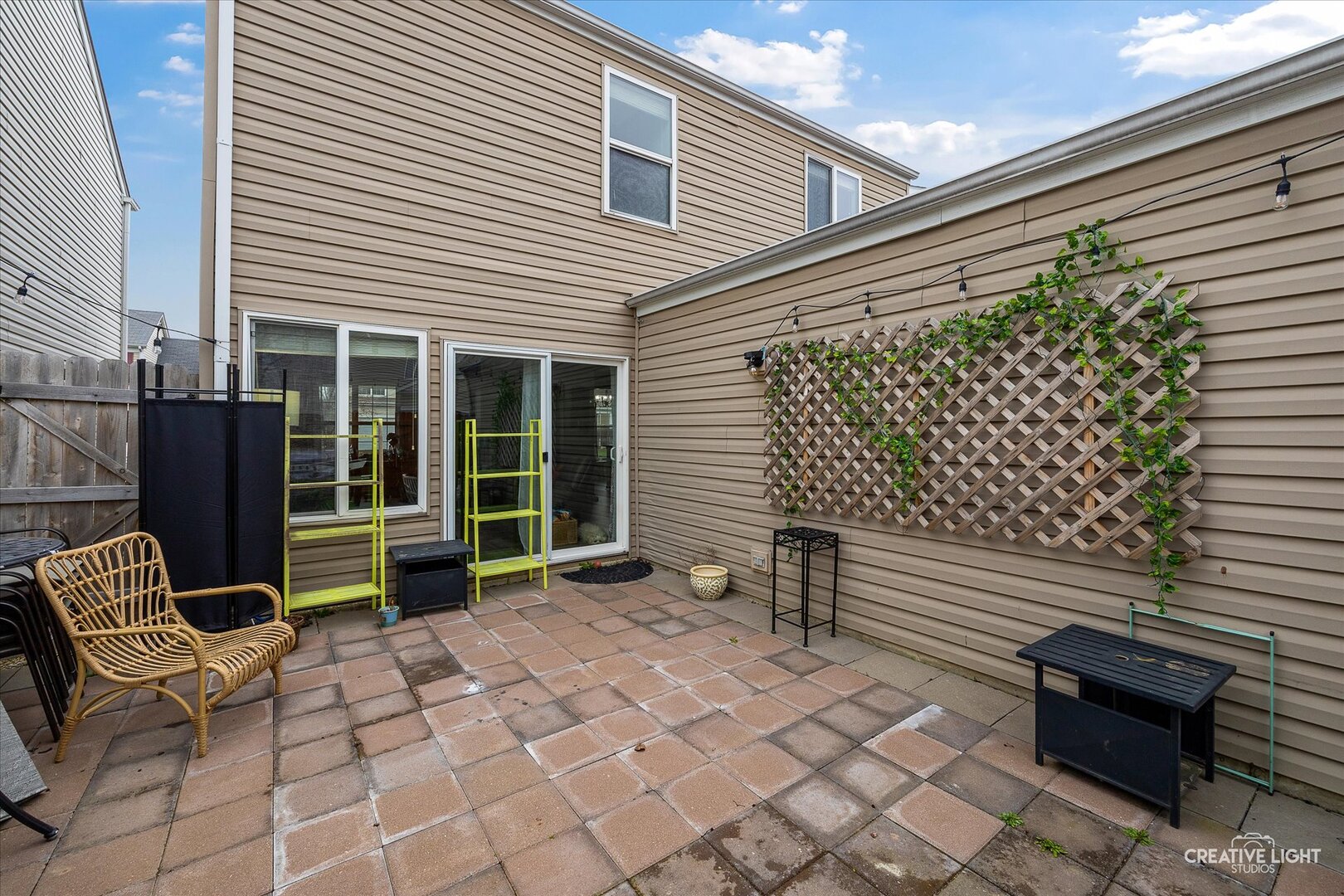 1633 Victoria Park Circle, Aurora, IL 60504