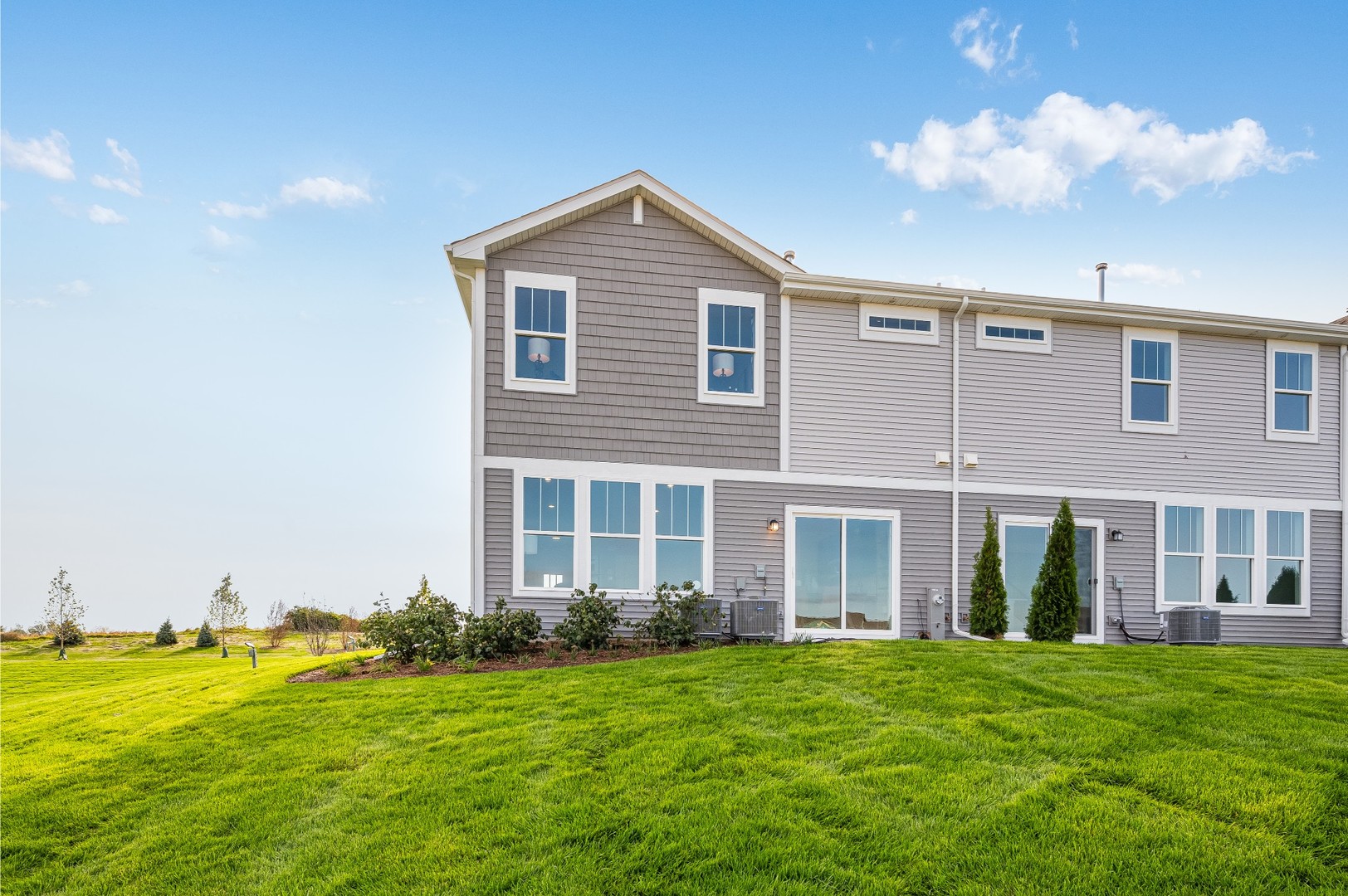120 Henderson Street, Oswego, IL 60543