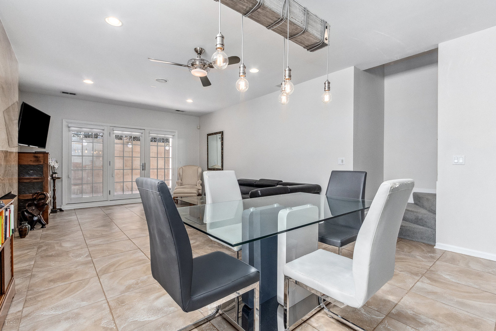 2729 N Sheffield Avenue #1S, Chicago, IL 60614