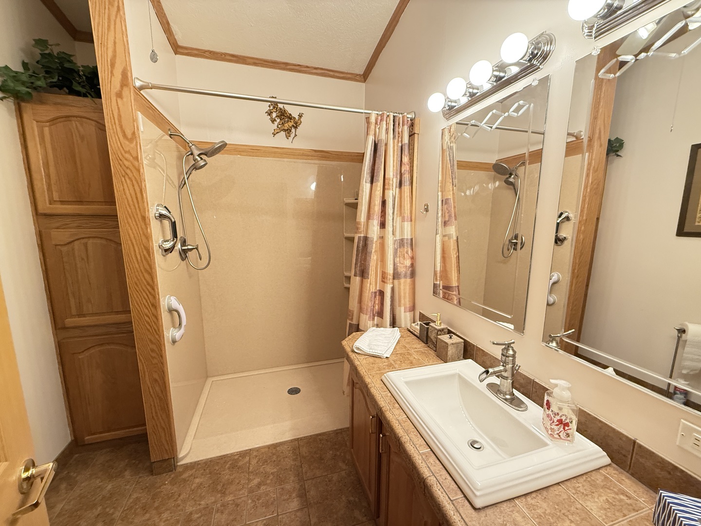 364 TULIP Circle, Matteson, IL 60443