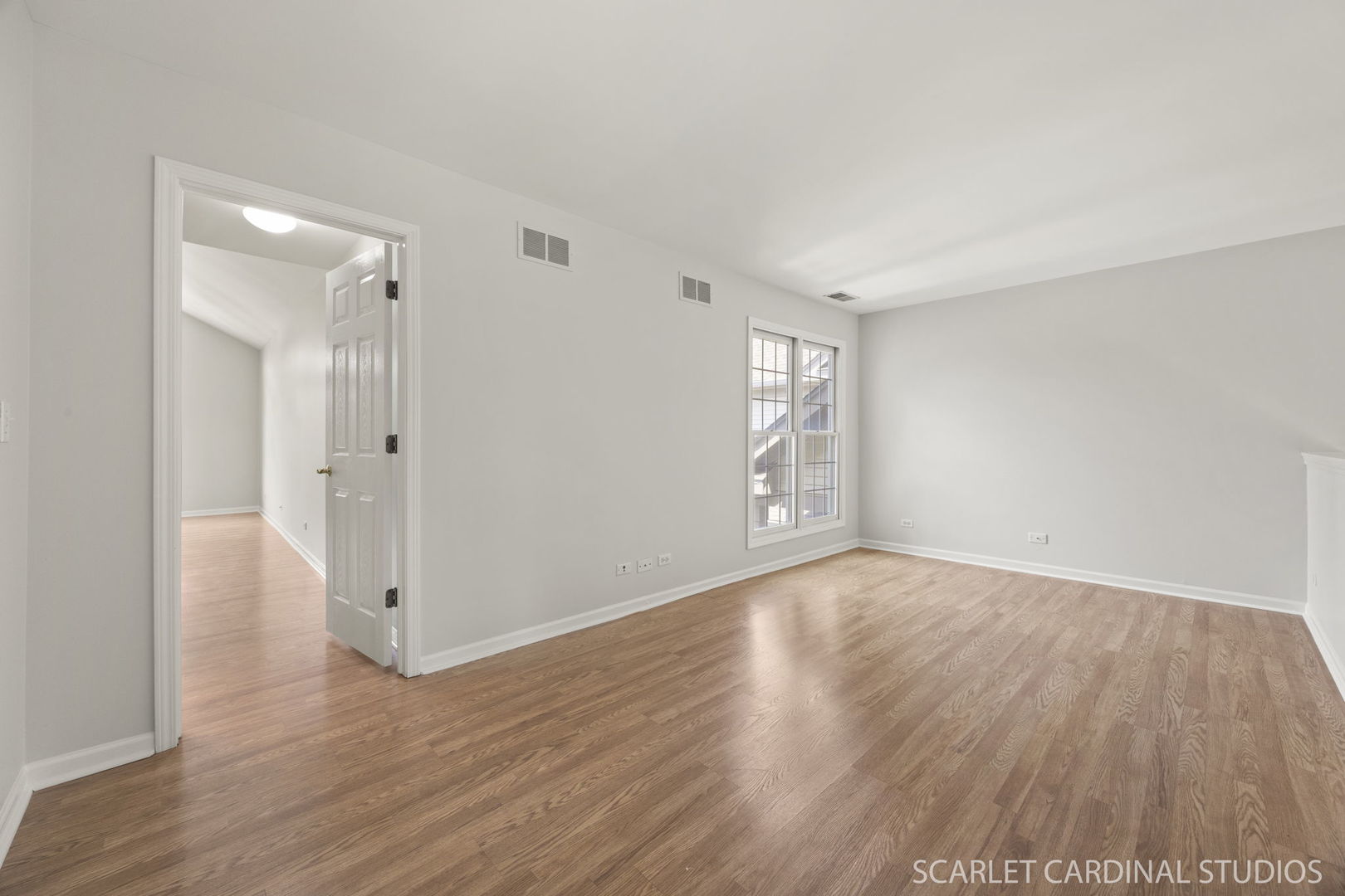 1520 Longbranch Court, Naperville, IL 60565