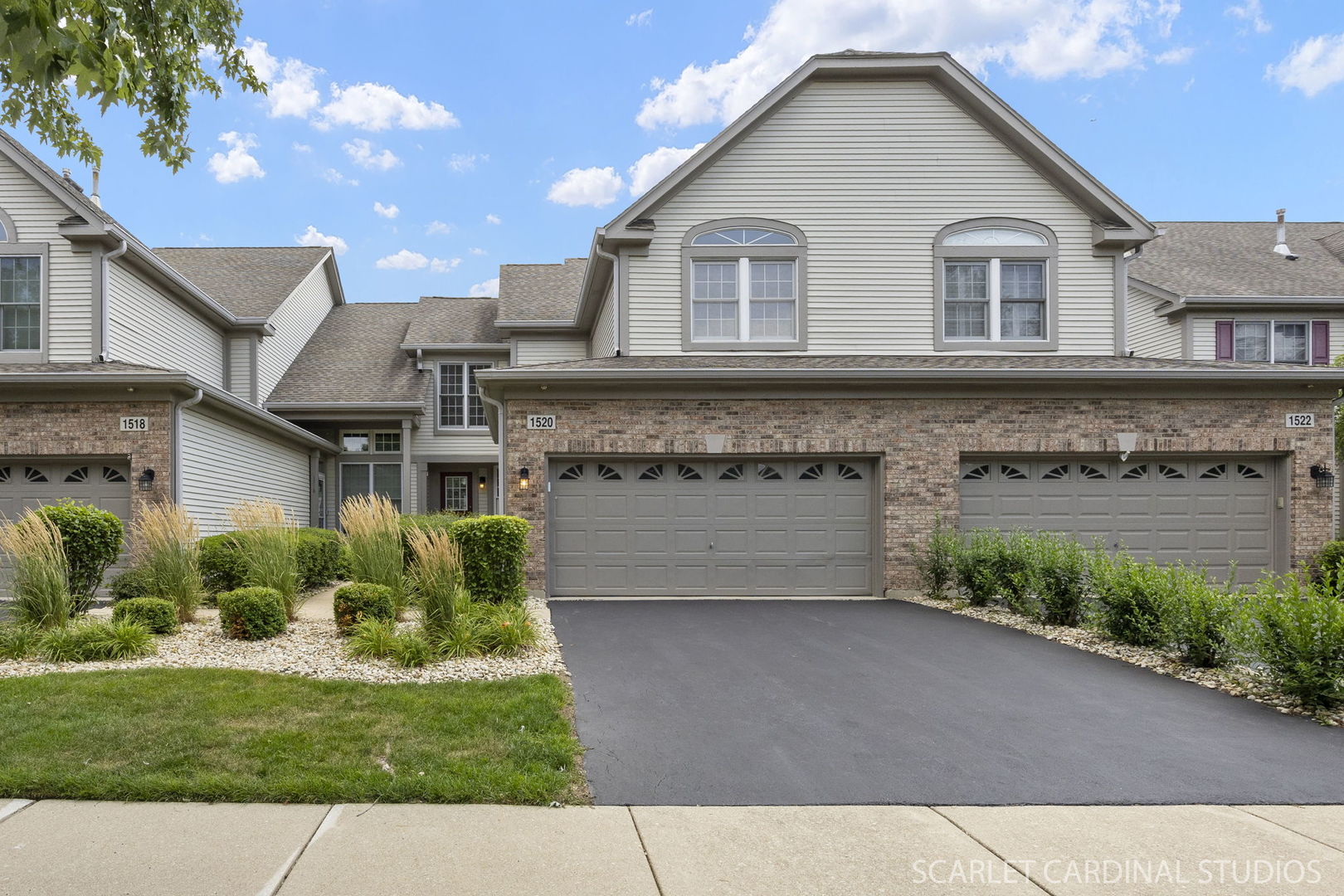 1520 Longbranch Court, Naperville, IL 60565