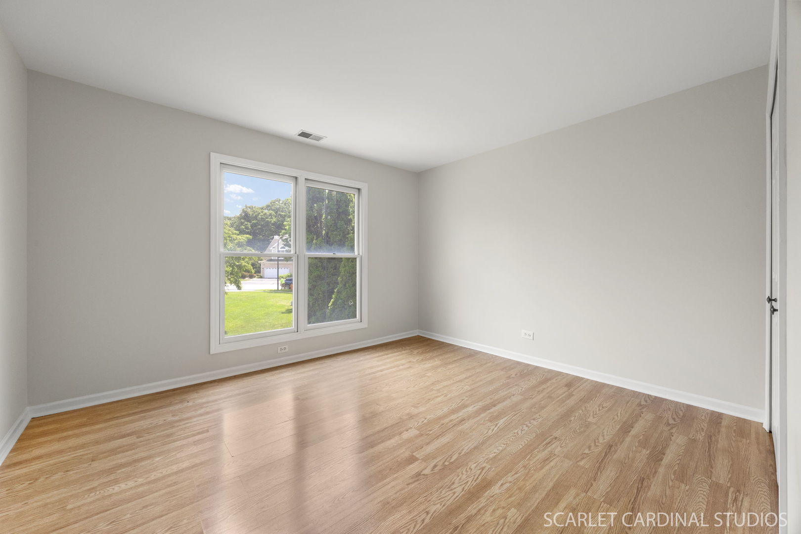 1520 Longbranch Court, Naperville, IL 60565