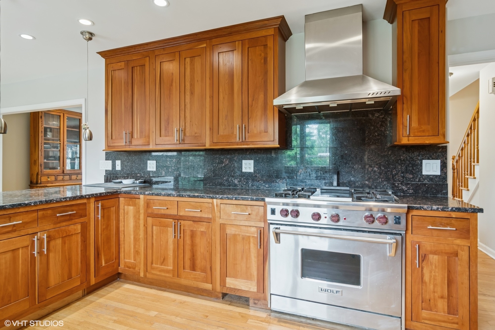 26 S Donald Avenue, Arlington Heights, IL 60004