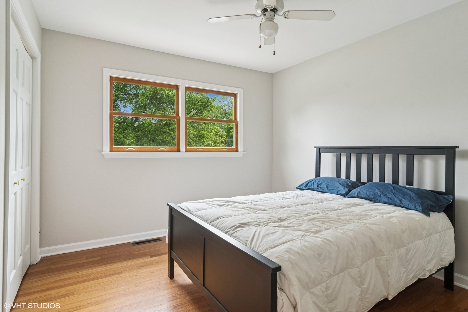 26 S Donald Avenue, Arlington Heights, IL 60004
