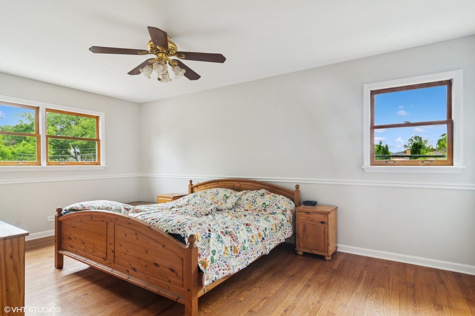 26 S Donald Avenue, Arlington Heights, IL 60004
