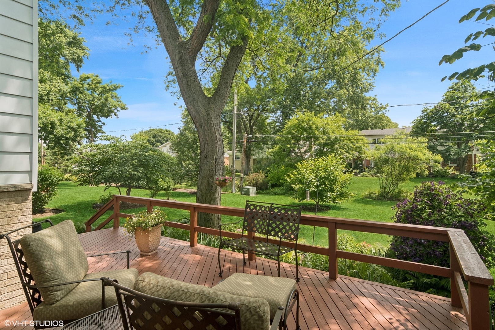 107 N Donald Avenue, Arlington Heights, IL 60004