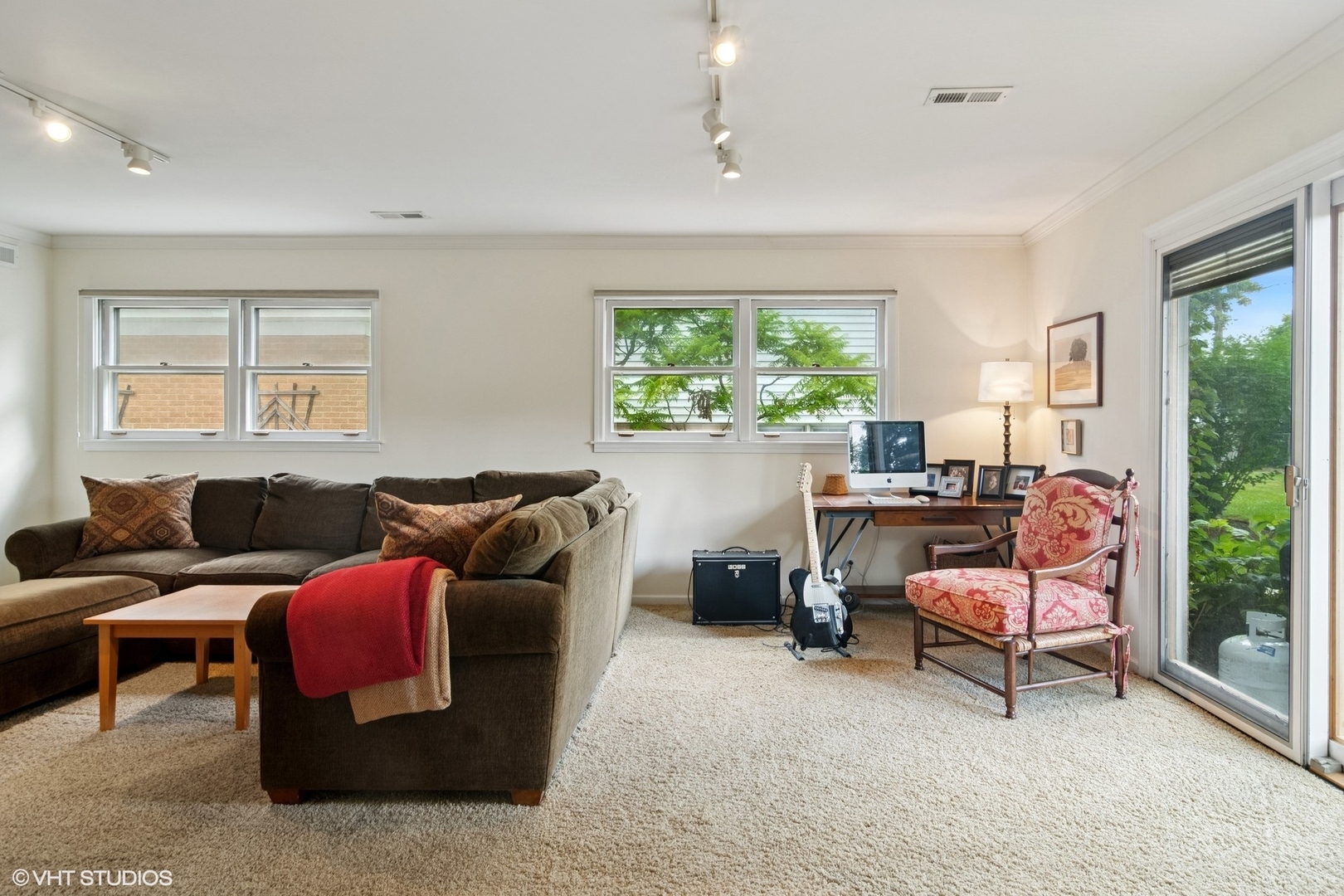 107 N Donald Avenue, Arlington Heights, IL 60004