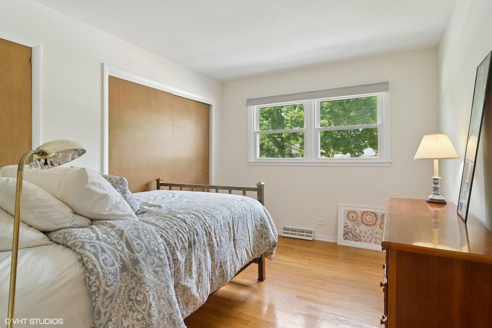 107 N Donald Avenue, Arlington Heights, IL 60004