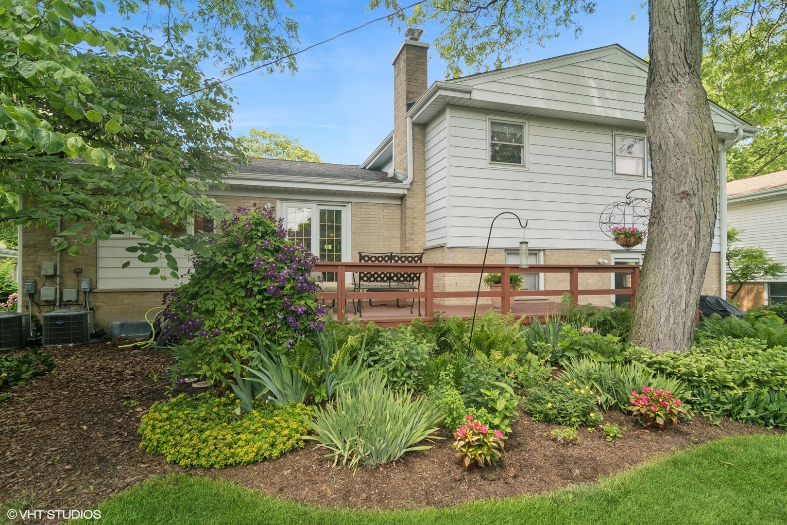 107 N Donald Avenue, Arlington Heights, IL 60004