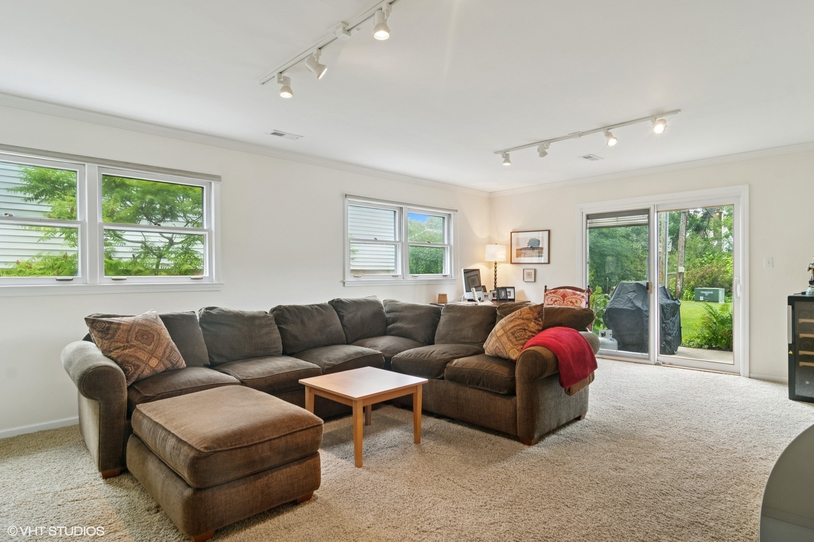 107 N Donald Avenue, Arlington Heights, IL 60004