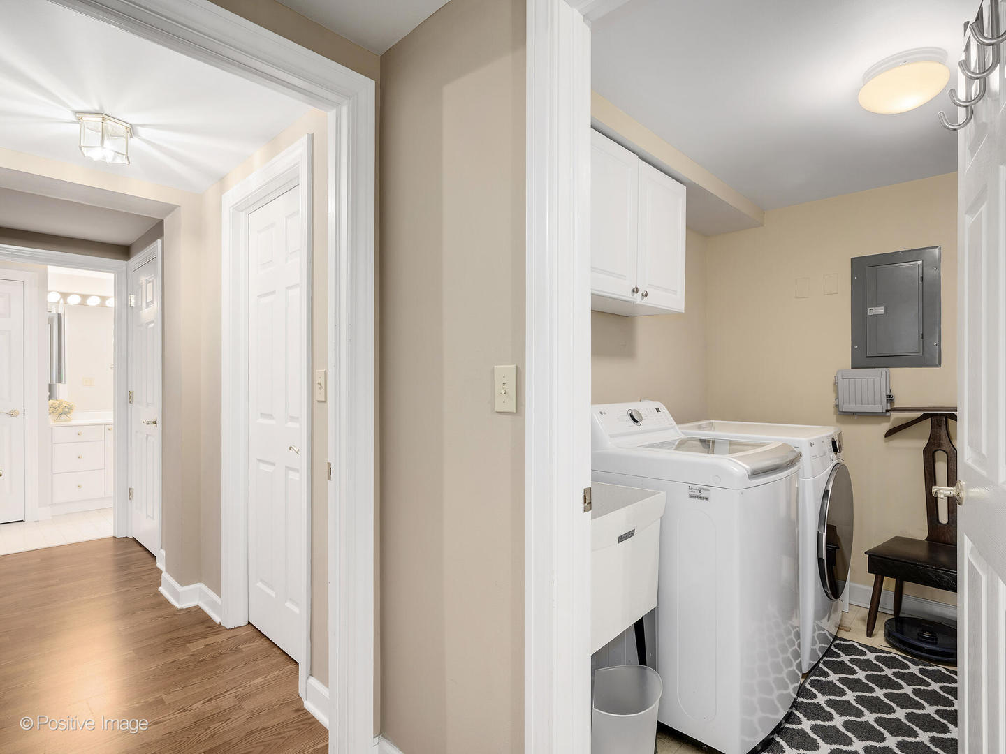 3525 S Cass Court #309, Oak Brook, IL 60523