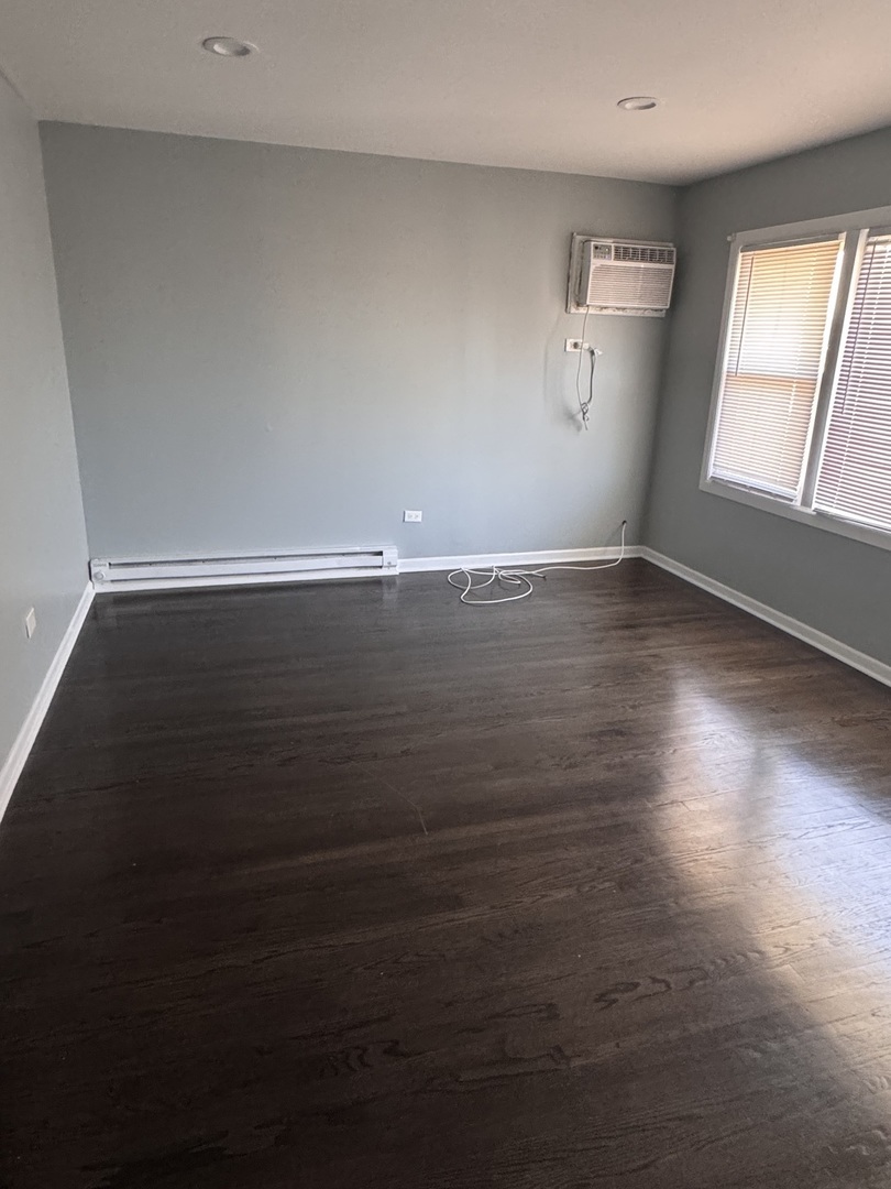 1021 S 16th Avenue #2, Maywood, IL 60153