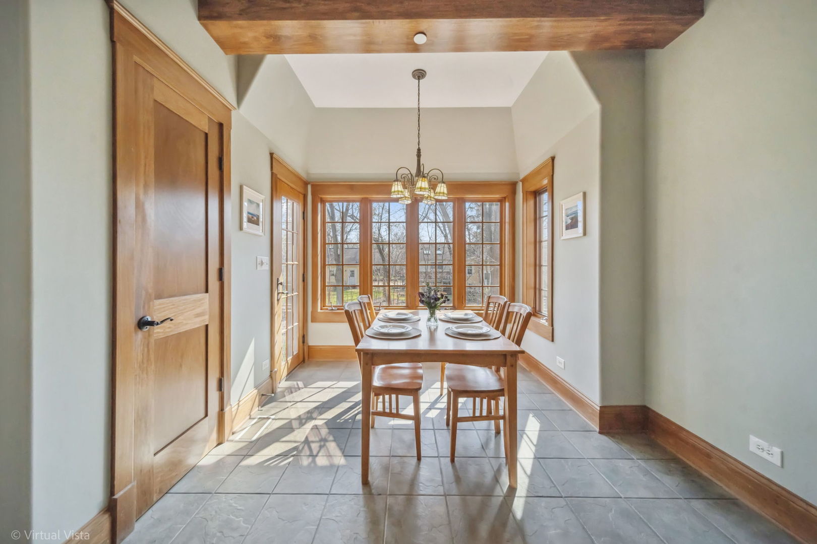 709 Prospect Avenue, Barrington, IL 60010
