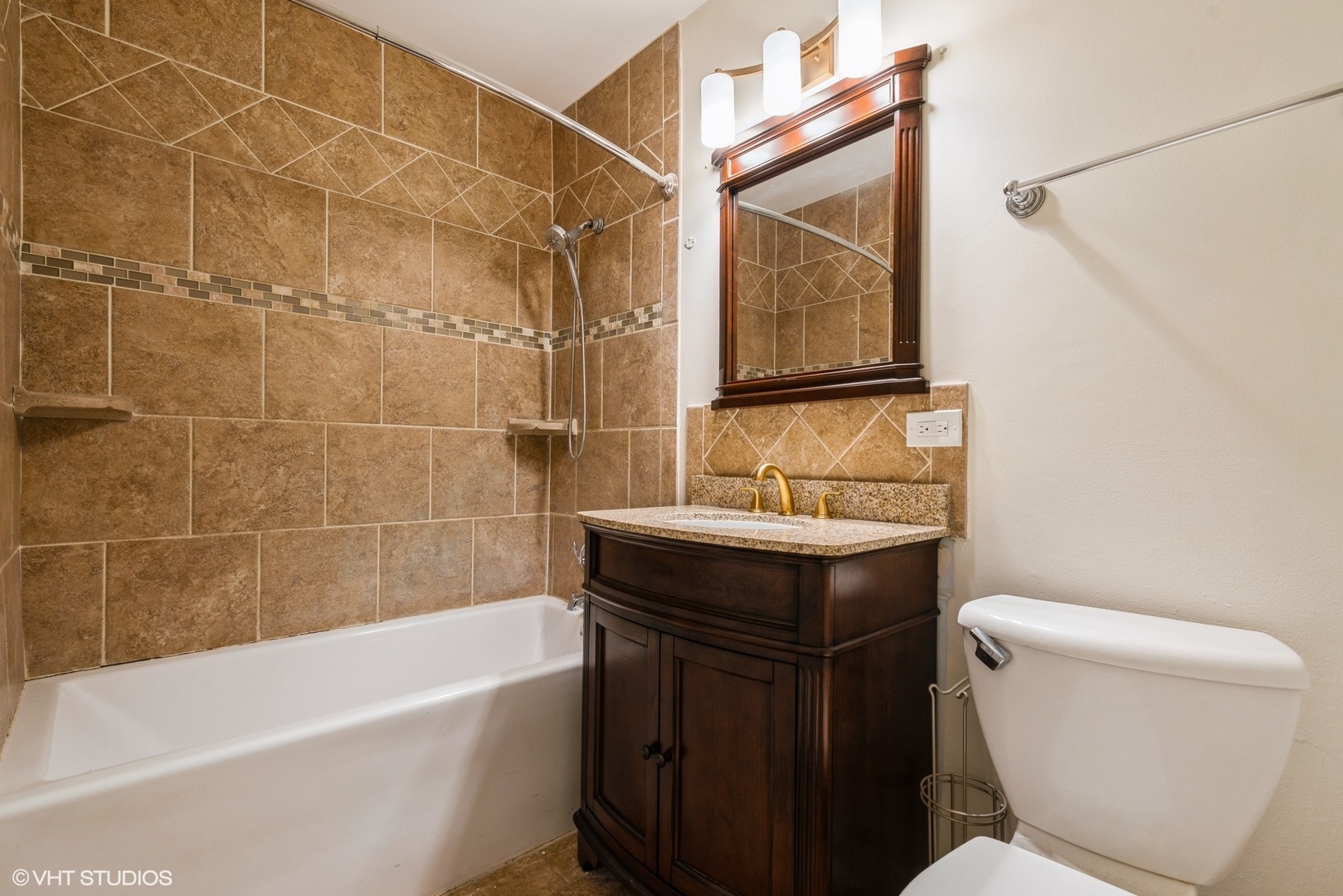400 Mccarthy Road #421, Lemont, IL 60439