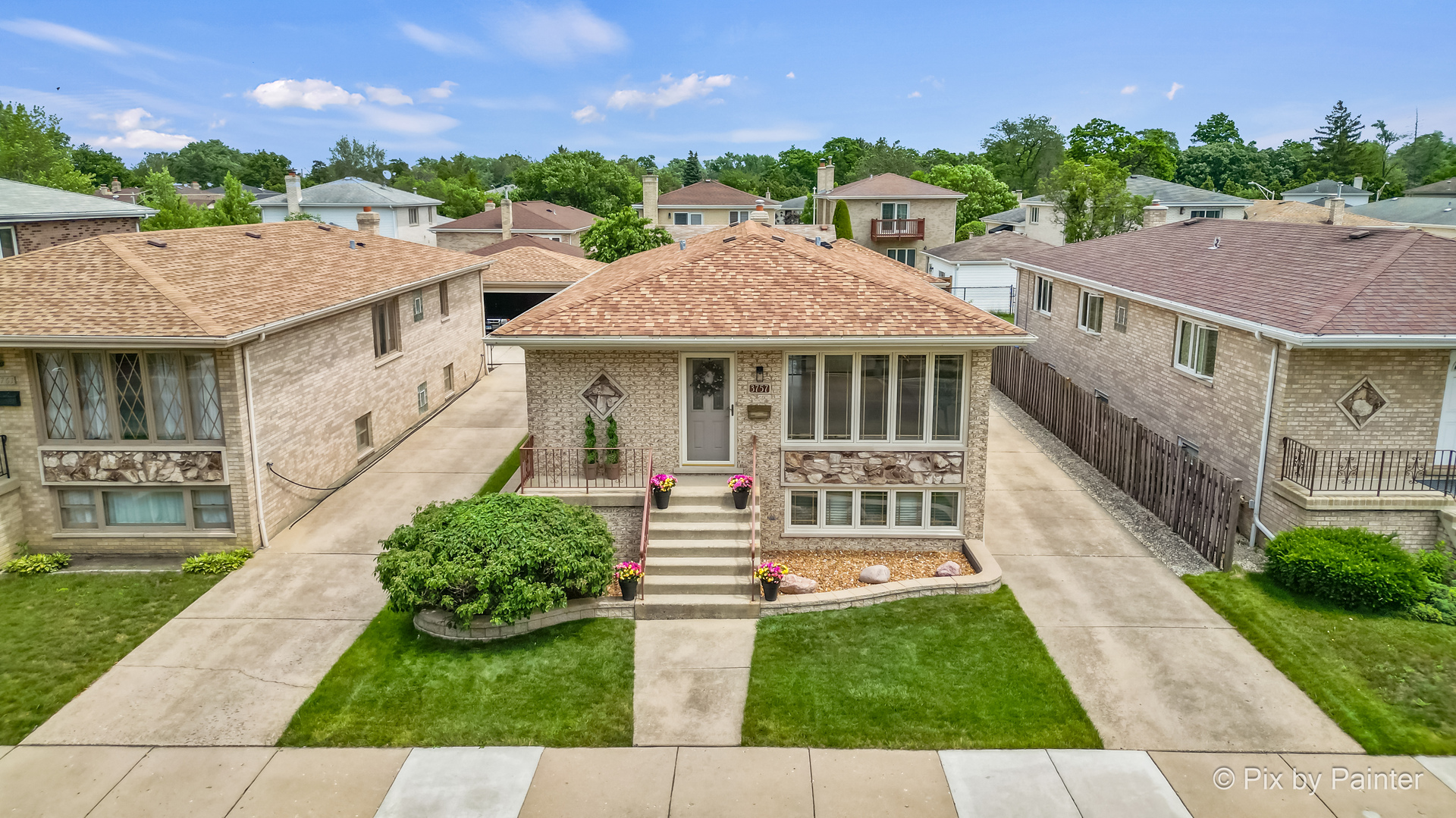 3757 N Oak Park Avenue, Chicago, IL 60634