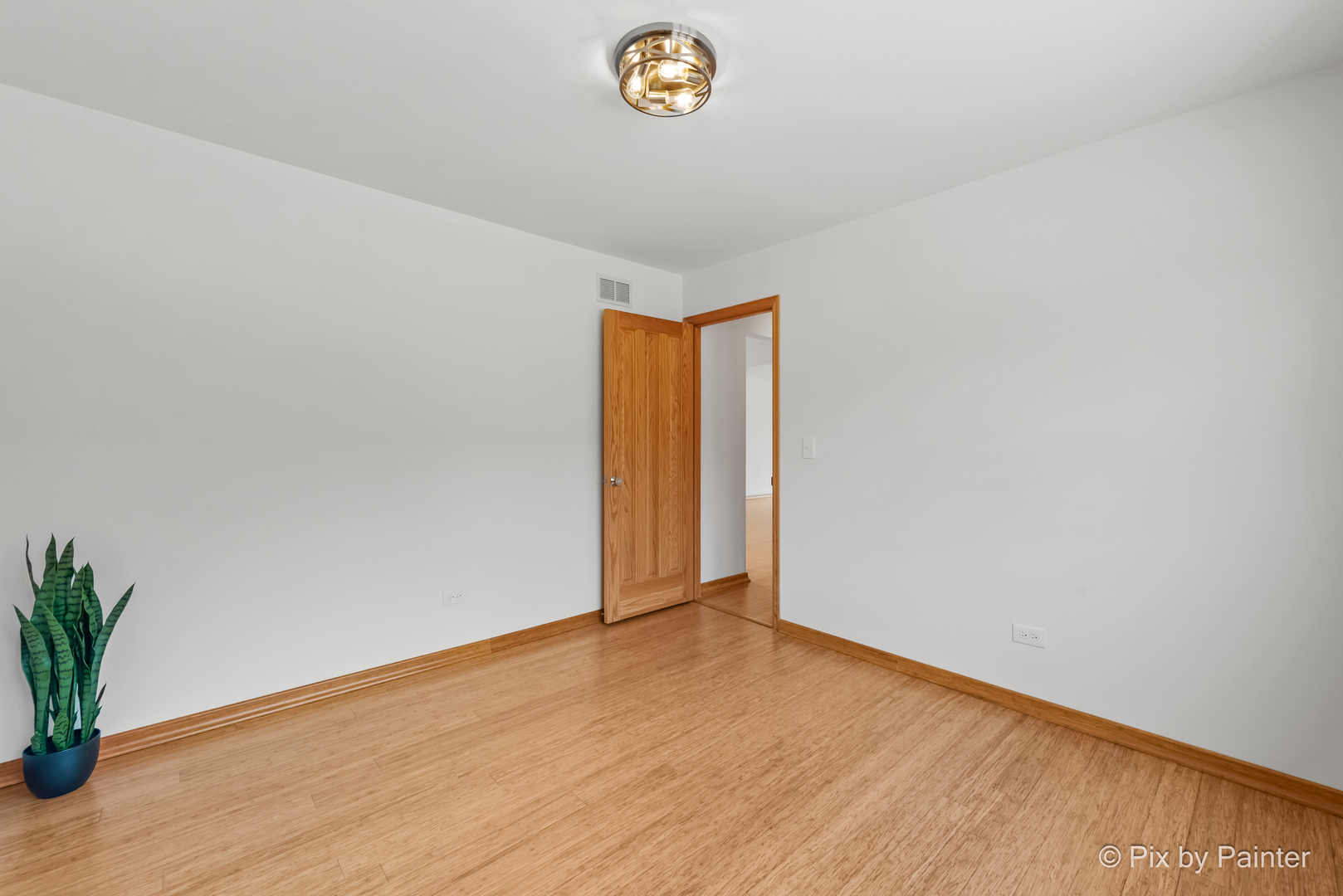 3757 N Oak Park Avenue, Chicago, IL 60634