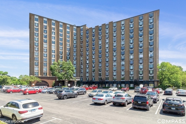 1 Renaissance Place #1114, Palatine, IL 60067