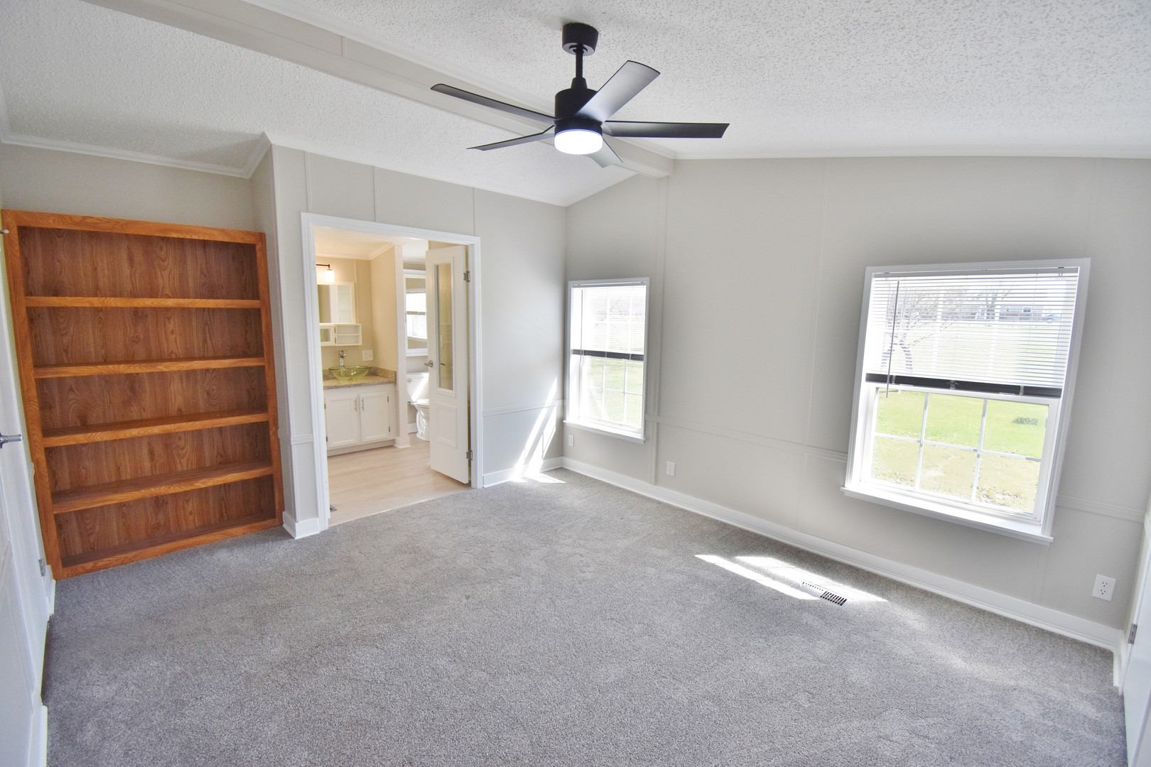 5023 W Augusta Boulevard, Monee, IL 60449