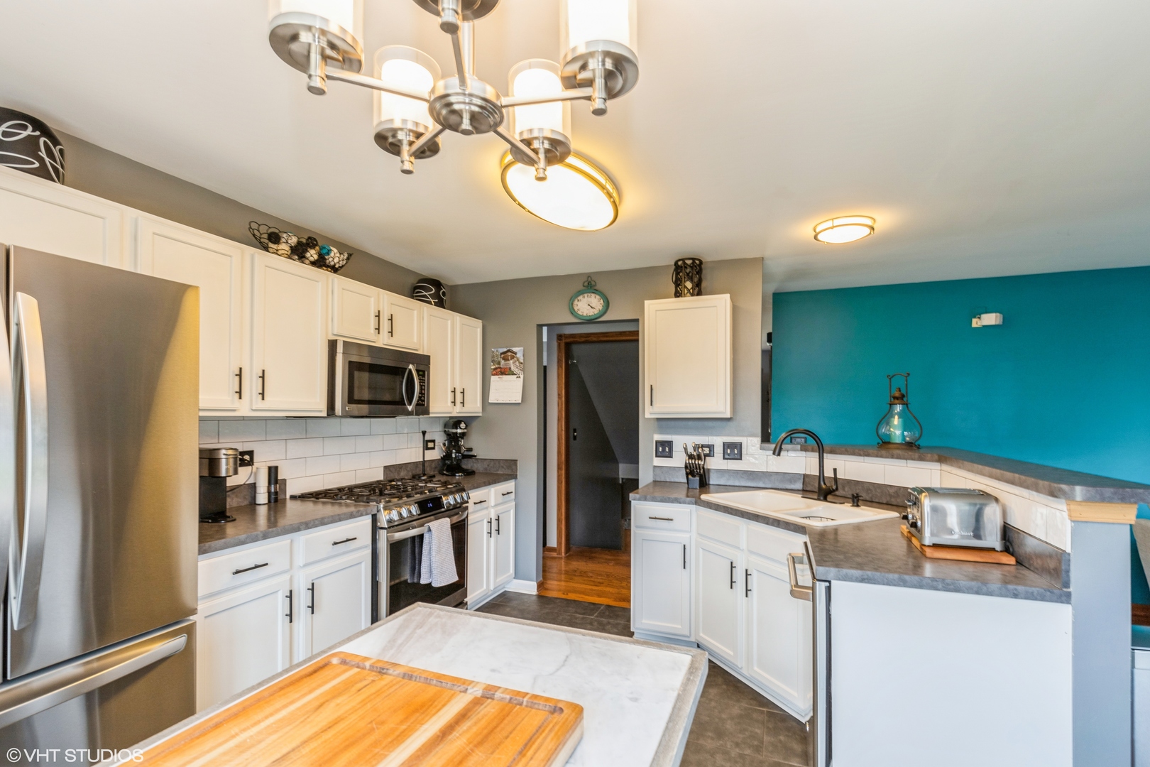 9972 Chetwood Drive, Huntley, IL 60142