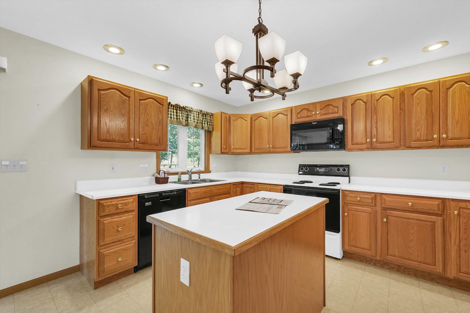 106 Chickasaw Lane, Loda, IL 60948