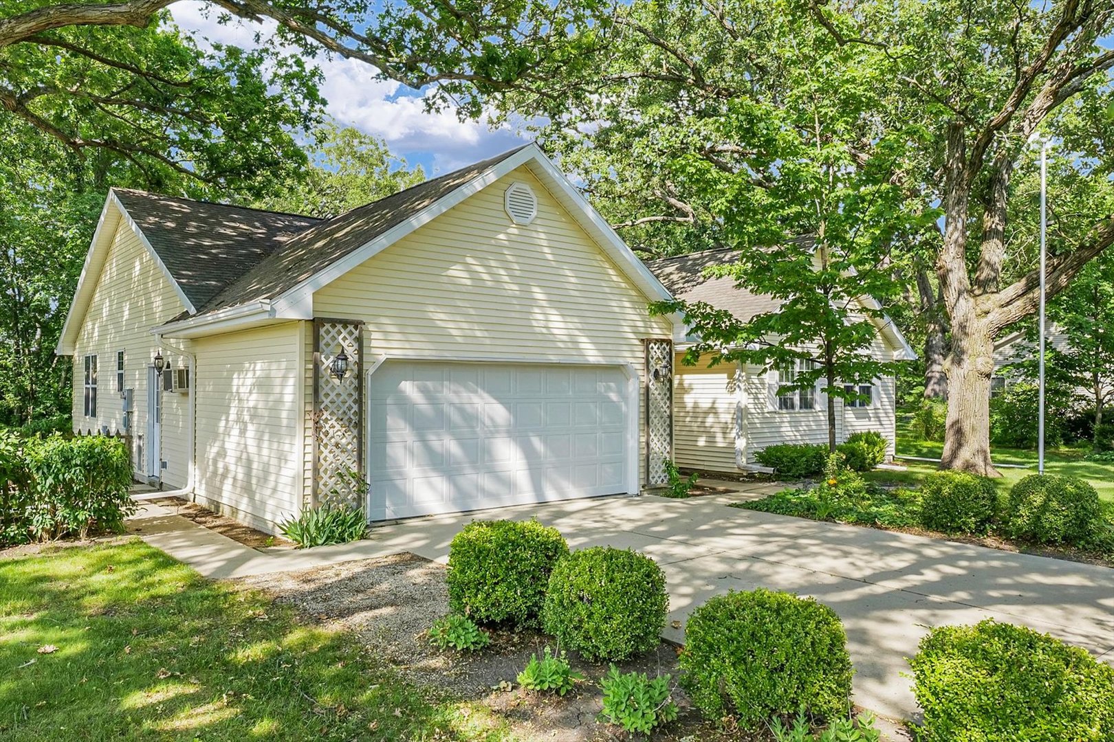 106 Chickasaw Lane, Loda, IL 60948