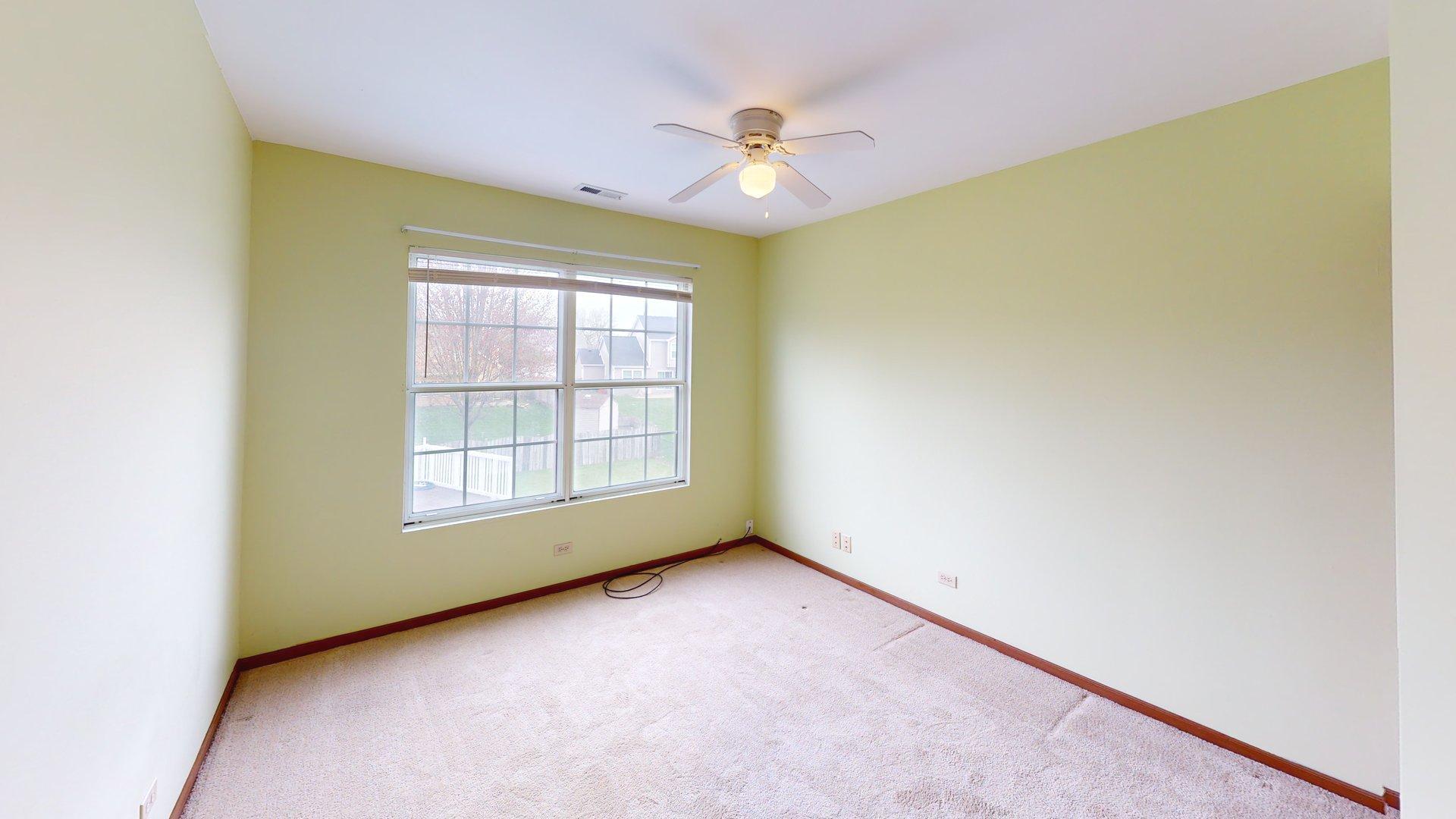 273 E Harvard Circle, South Elgin, IL 60177