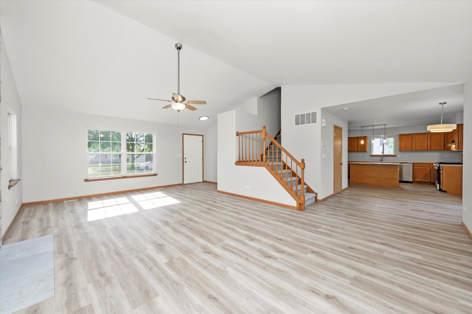 26140 S Plum Tree Lane, Monee, IL 60449