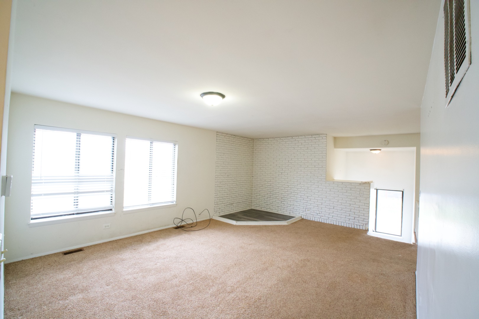 13 WILDWOOD Lane #H, Bolingbrook, IL 60440
