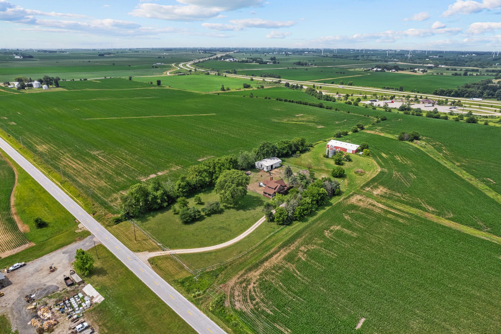 953 N Paw Paw Road, Paw Paw, IL 61353
